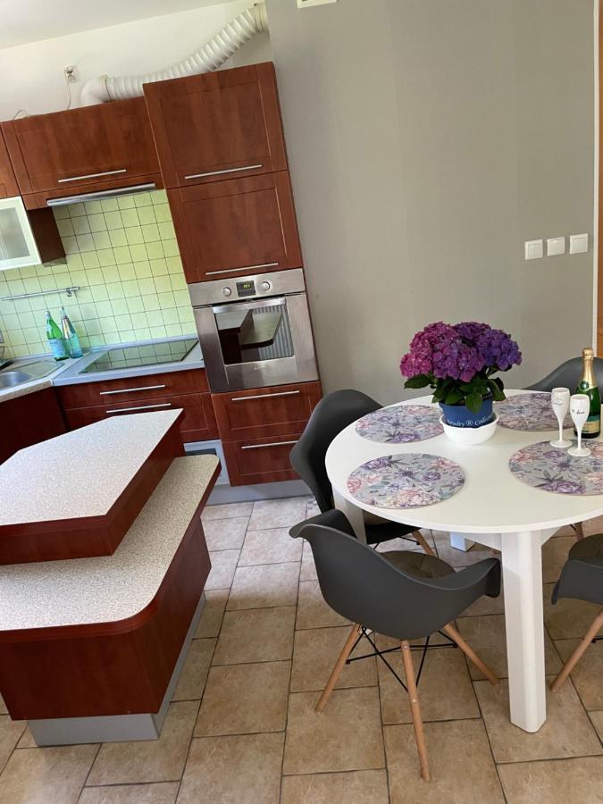 Bellis Apartment Stettino Esterno foto